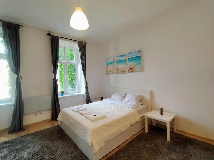 Bright Josefa Apartments For Two 크라쿠프 외부 사진
