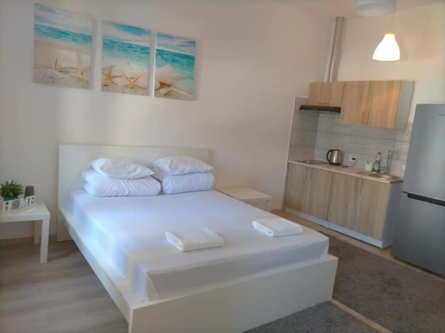 Bright Josefa Apartments For Two 크라쿠프 외부 사진